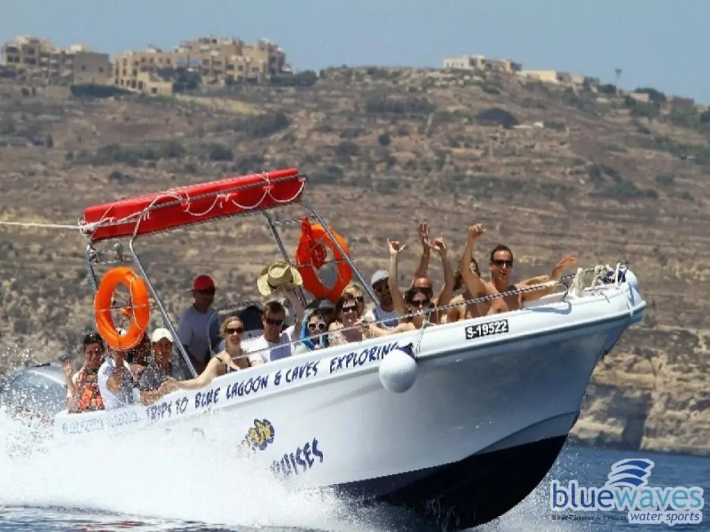 Speed boat Trip and boat charters and Ferry to Comino