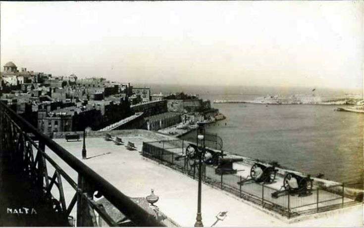 Barrakka old photo