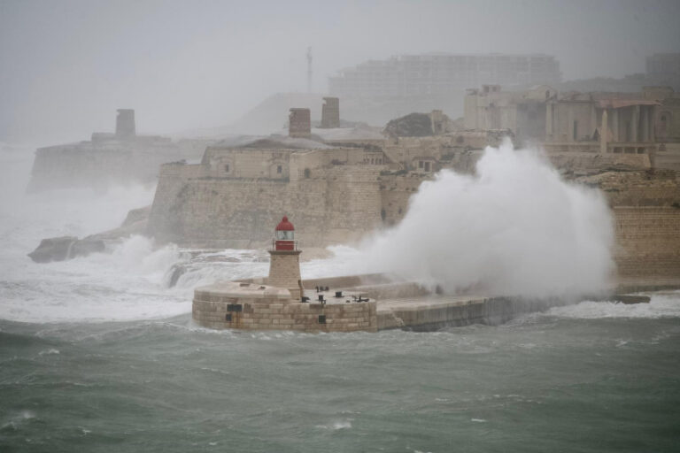 Malta Weather - Storm Harry Valletta