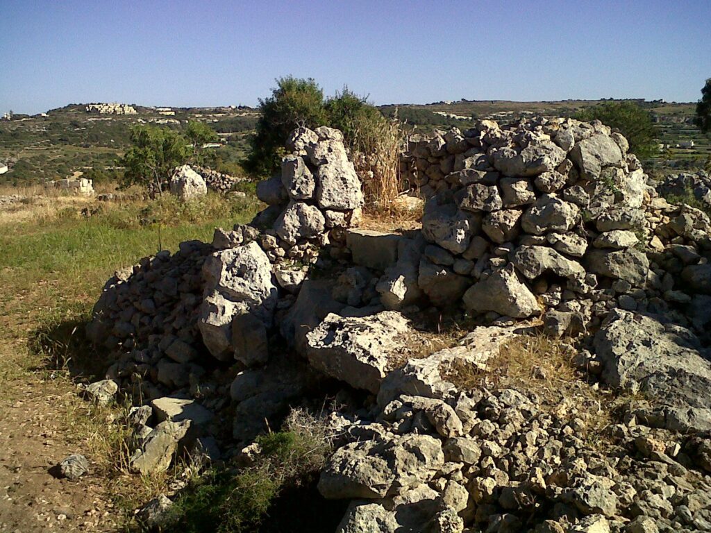Xemxija Hill Heritage trail