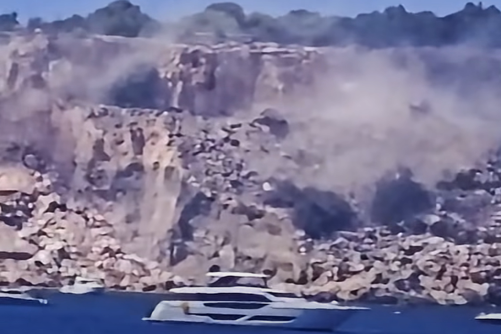 Aħrax Cliff Collapse